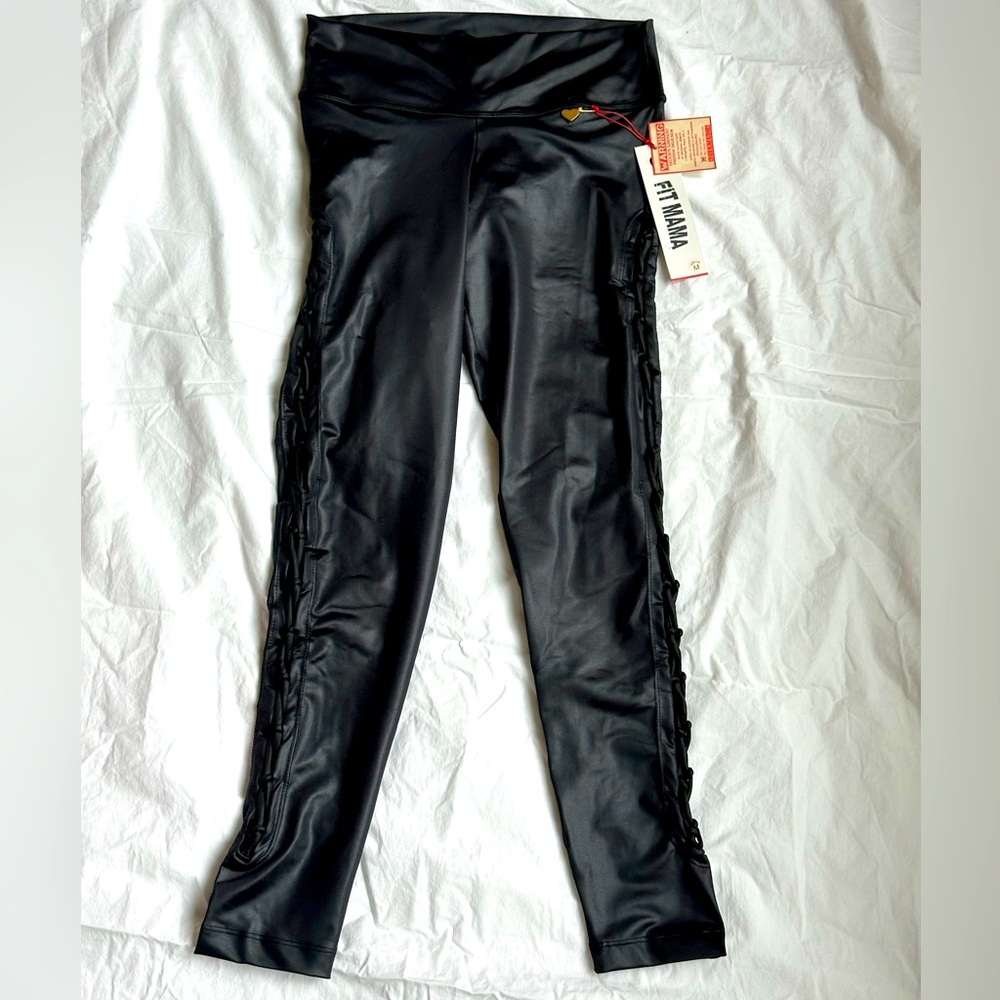 FitMama Women’s Leggings NWT - Shiny Black - Open Sides - M